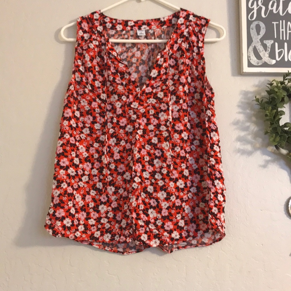 Floral print shirt